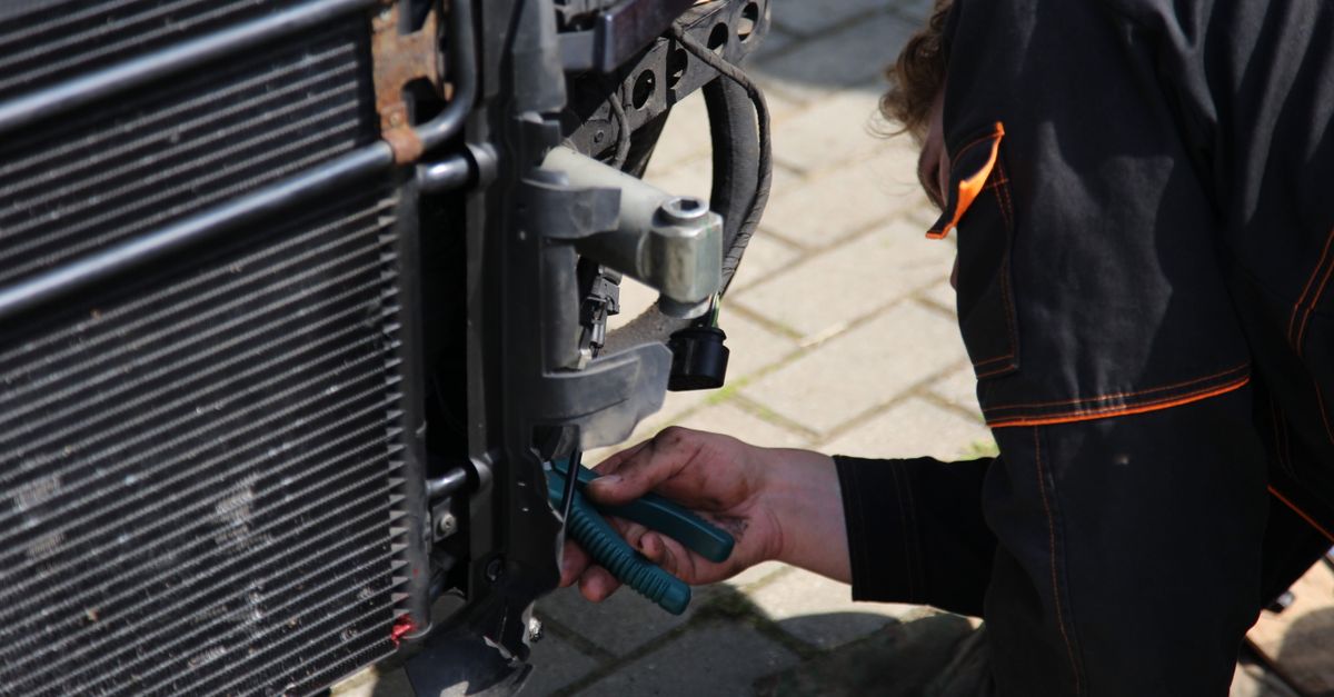 locksmith service technician — Poughkeepsie Locksmith