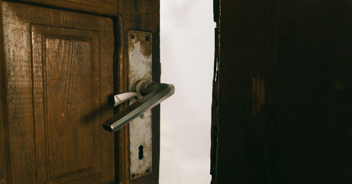 home security lock door — Poughkeepsie Locksmith